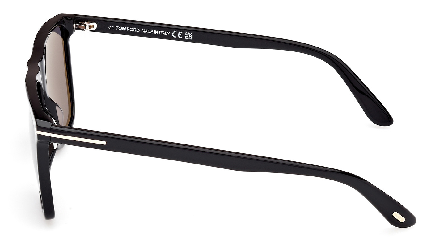 Color_01D - Shiny Black - Shiny Black / Smoke Polarized Cat. 3P