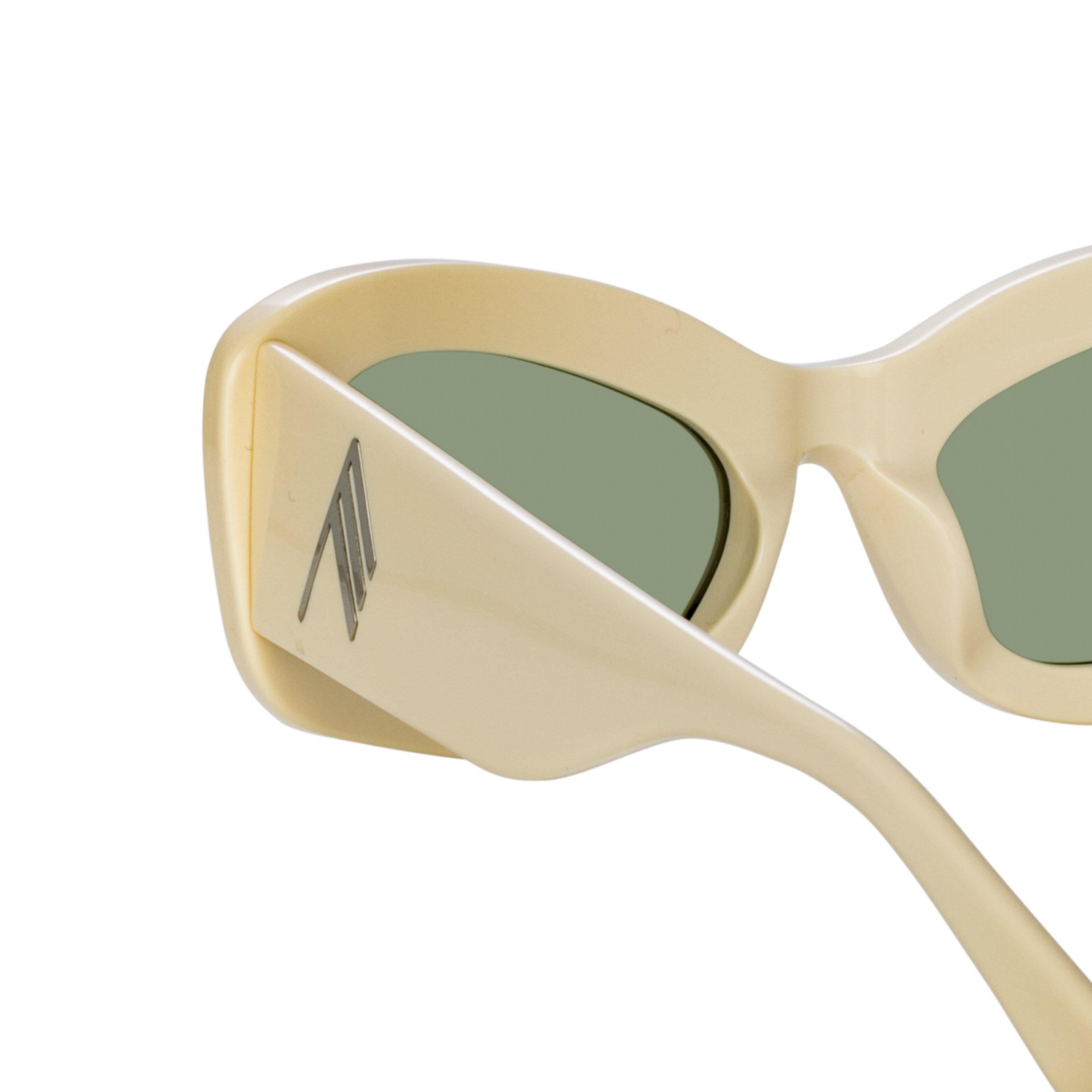 Color_ATTICO64C4SUN - The Attico Harry Cat Eye Sunglasses in Ivory