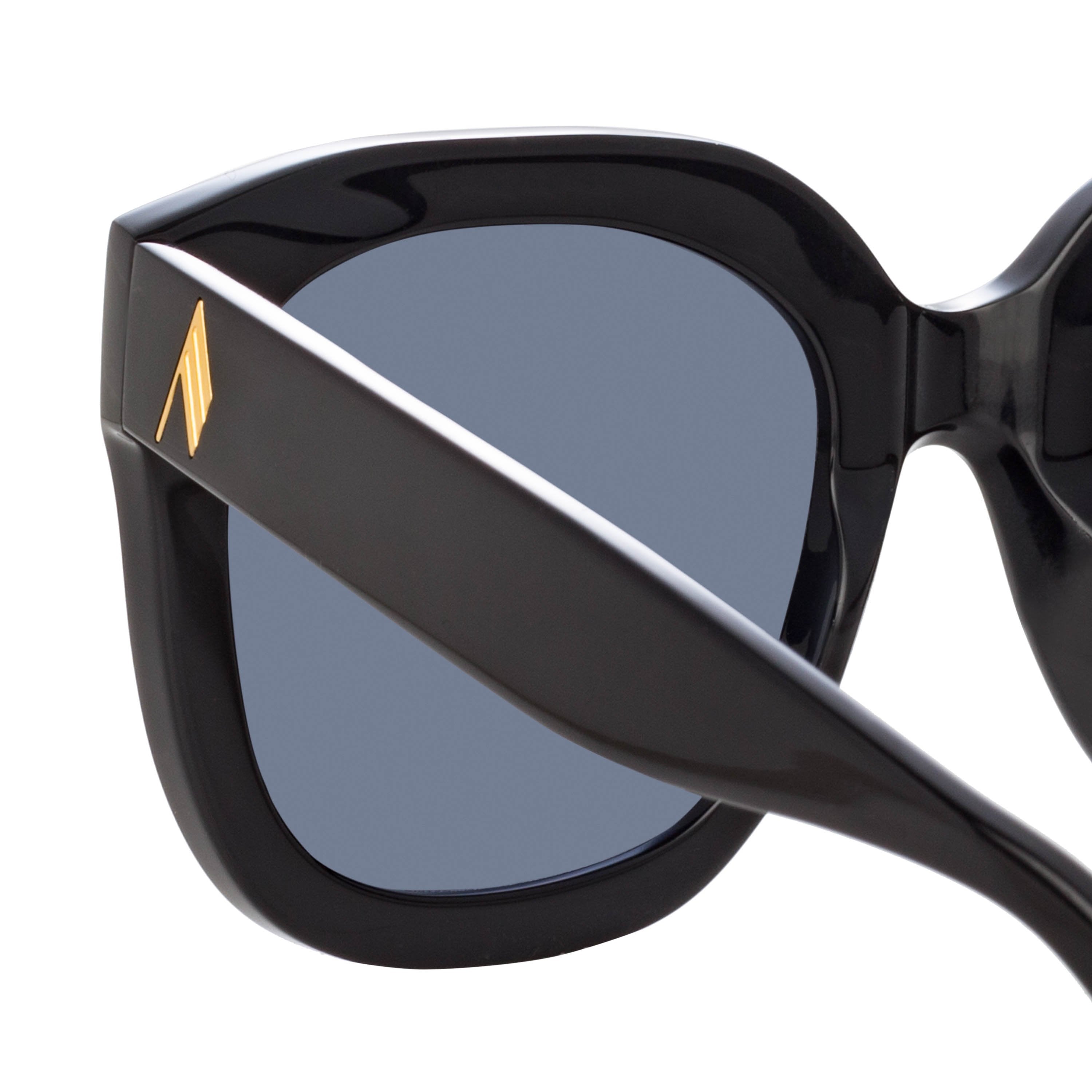 Color_ATTICO12C1SUN - Attico Zoe Oversized Sunglasses in Black