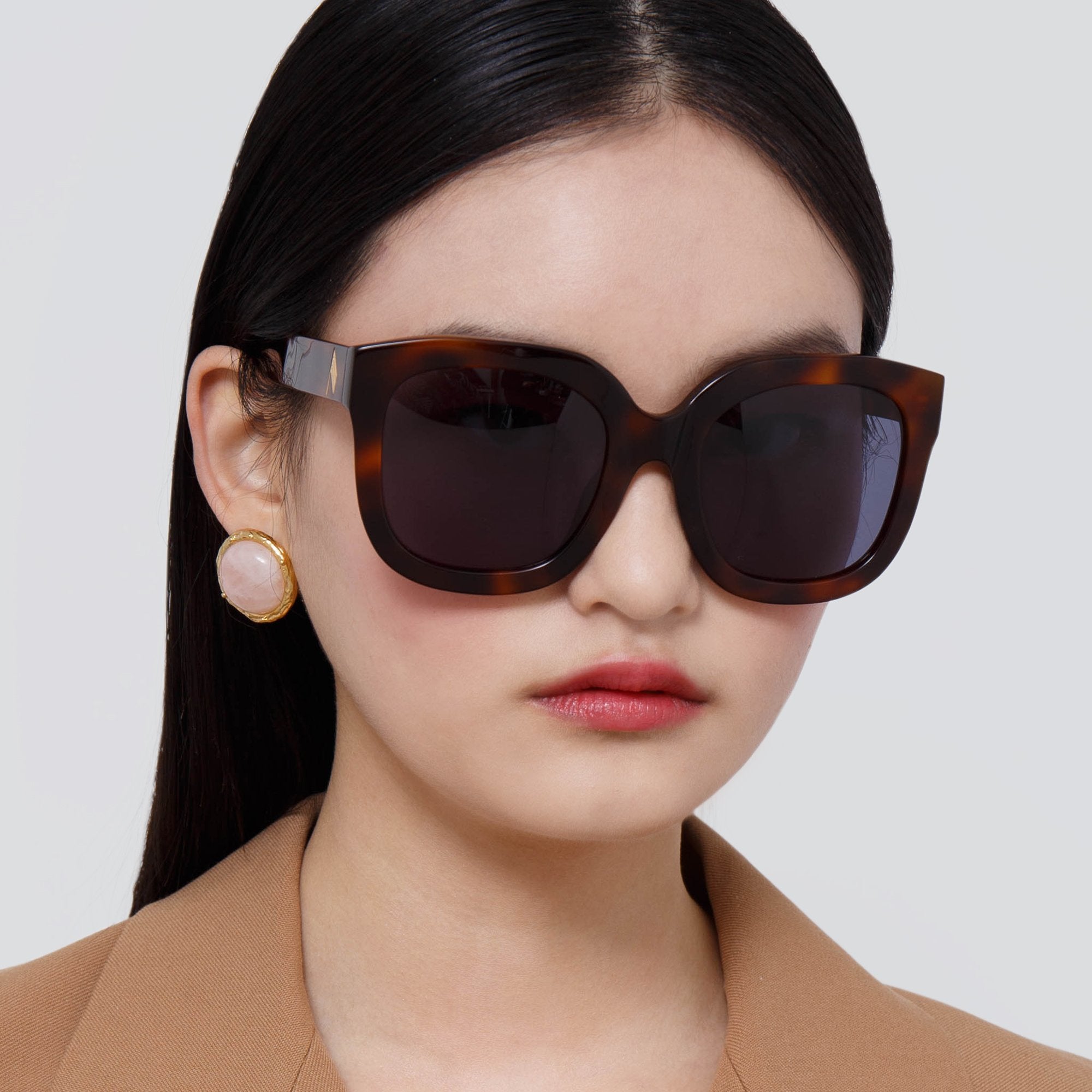 Color_ATTICO12C1SUN - Attico Zoe Oversized Sunglasses in Black