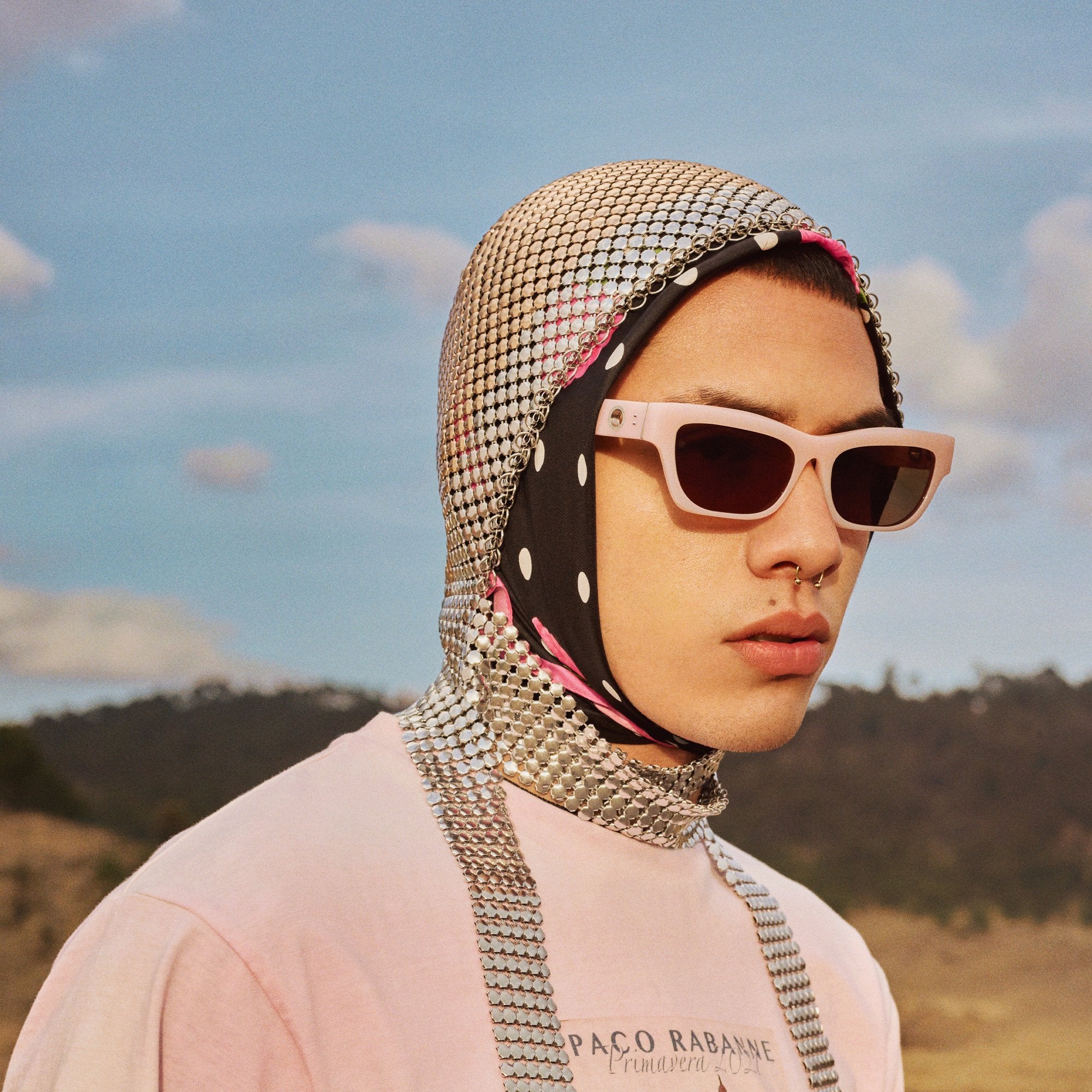 Color_LFL1180C1SUN - Moe Cat Eye Sunglasses in Black