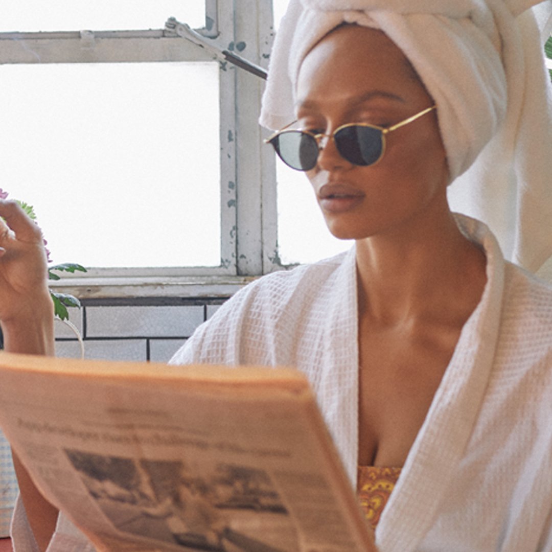 Color_LFL1224C5SUN - Luis Oval Sunglasses in Yellow Gold and Black