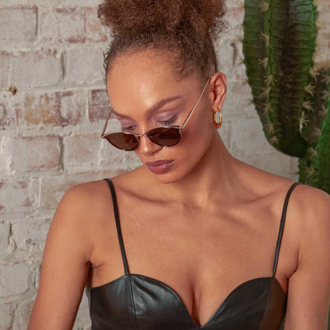 Color_LFL1224C6SUN - Luis Oval Sunglasses in Light Gold and Brown