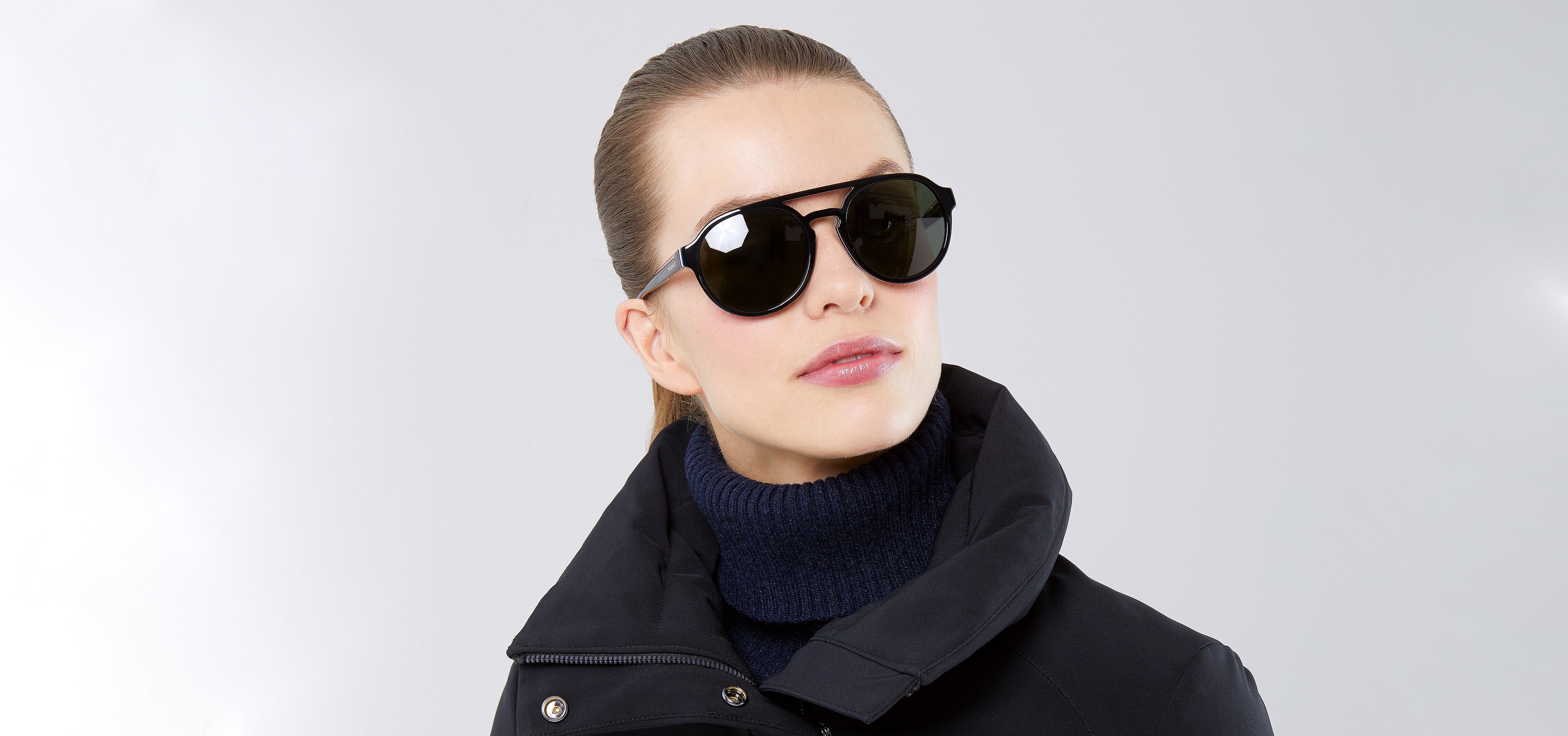 Color_VL190900011121 - DISTRICT 1909 Black / Flag (black - flag) / Pure Grey