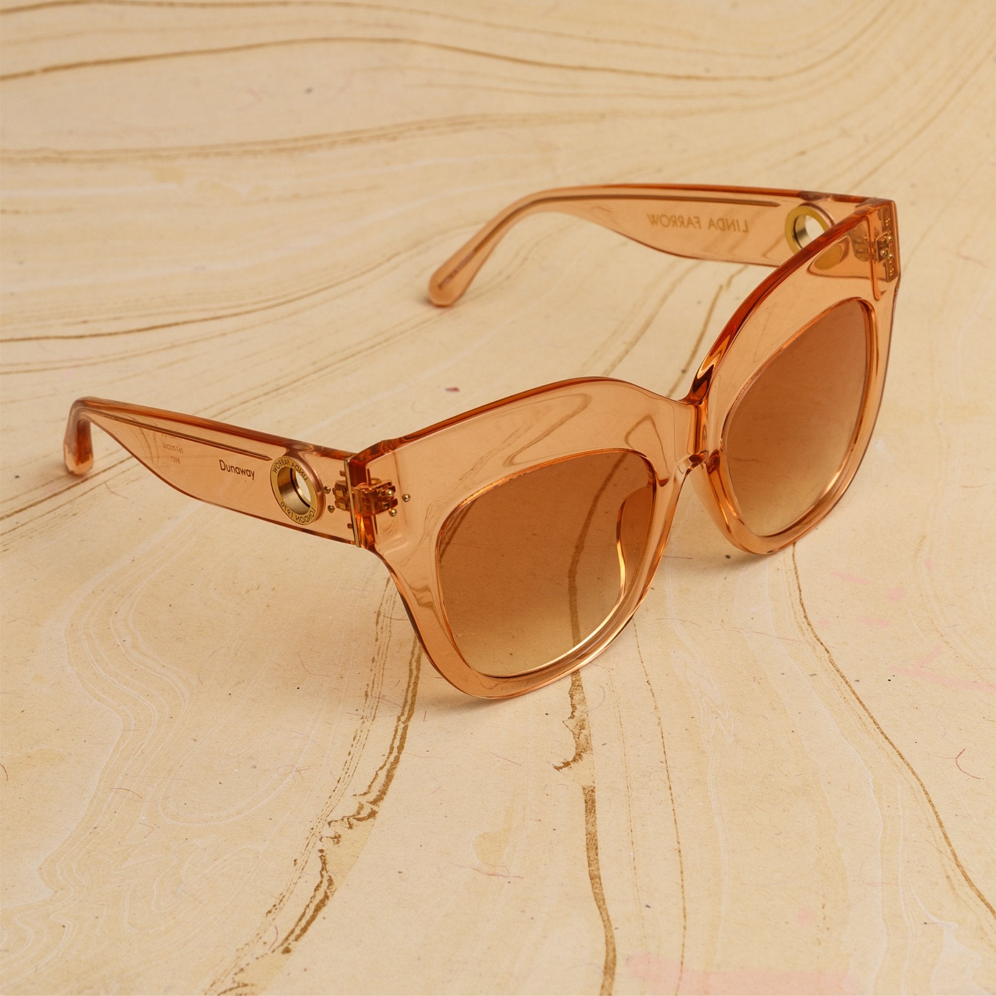 Color_LFL1049C11SUN - Dunaway Oversized Sunglasses in Peach