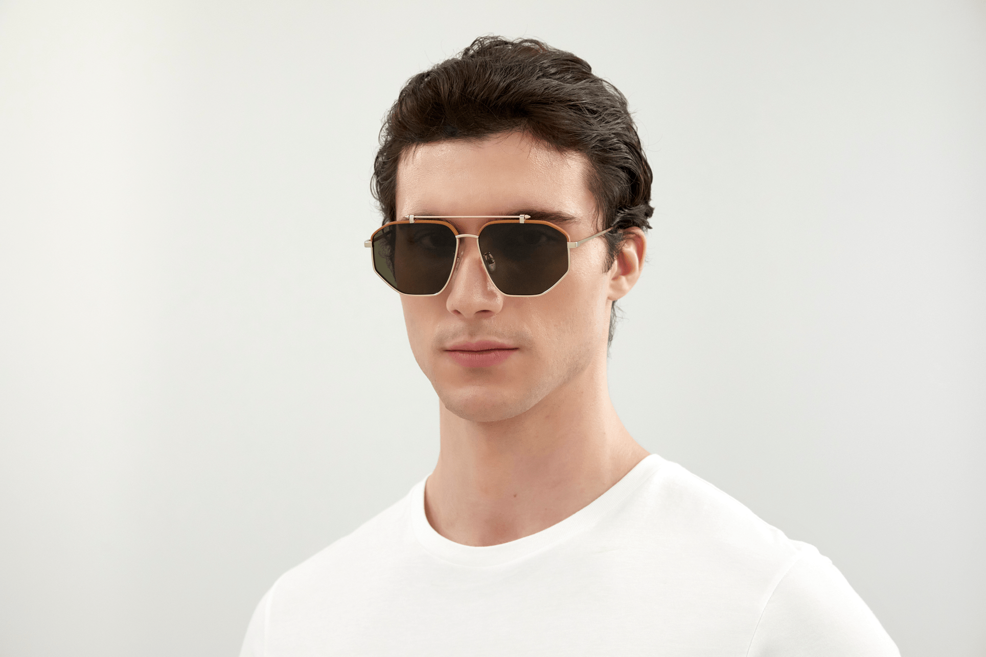 Color_Alexander McQueen AM0337S