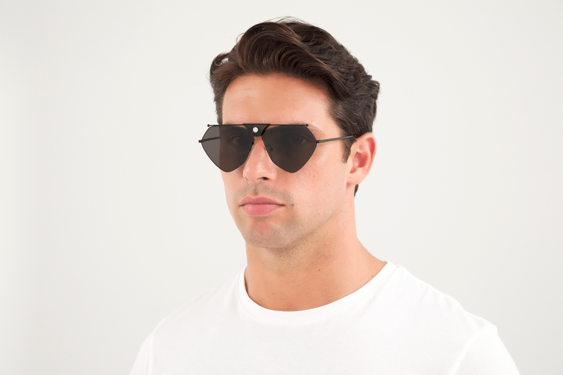 Color_Alexander McQueen AM0317S