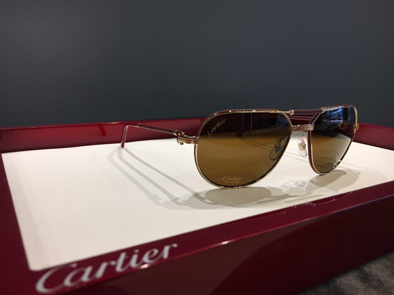 MUST DE CARTIER: Real leather, gold 