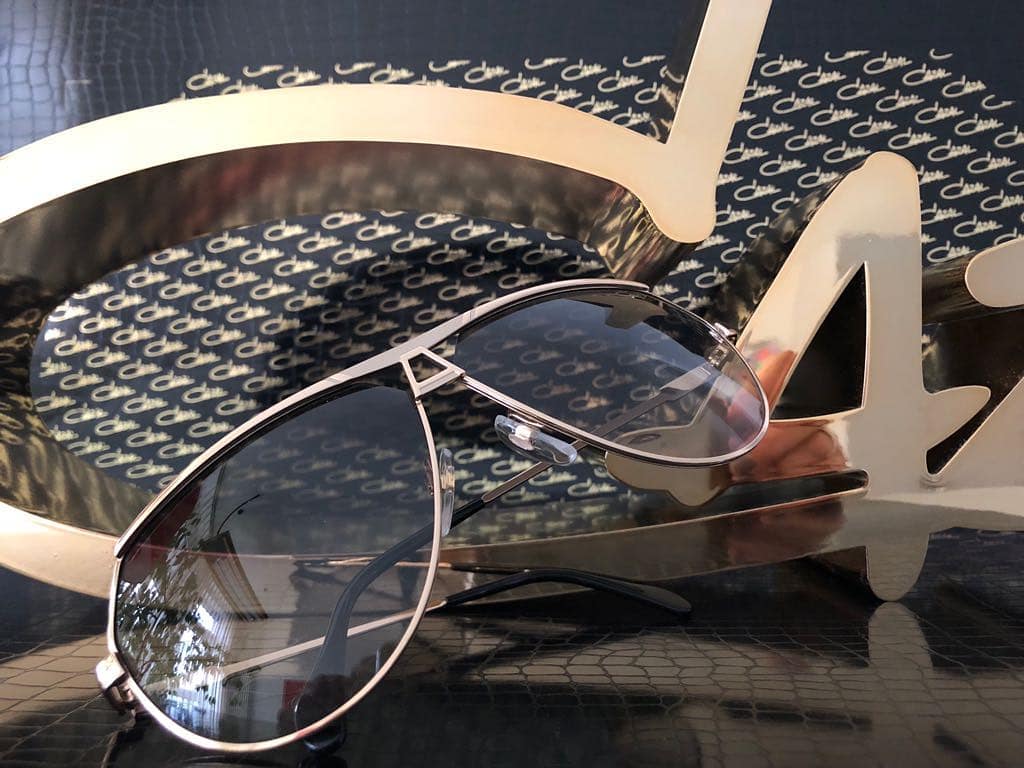 What type of Sunglasses will be worn in 2020? We give you some hints & tips