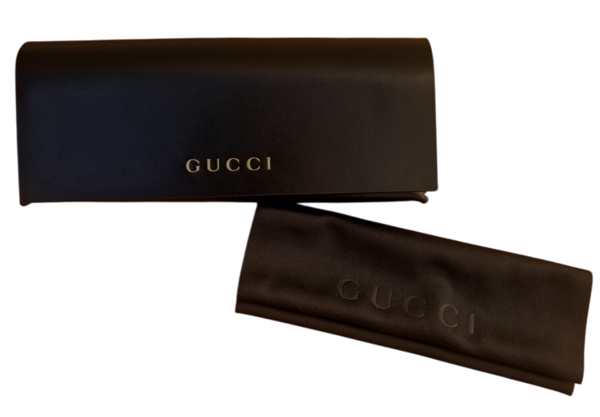 Case_Gucci_Negro