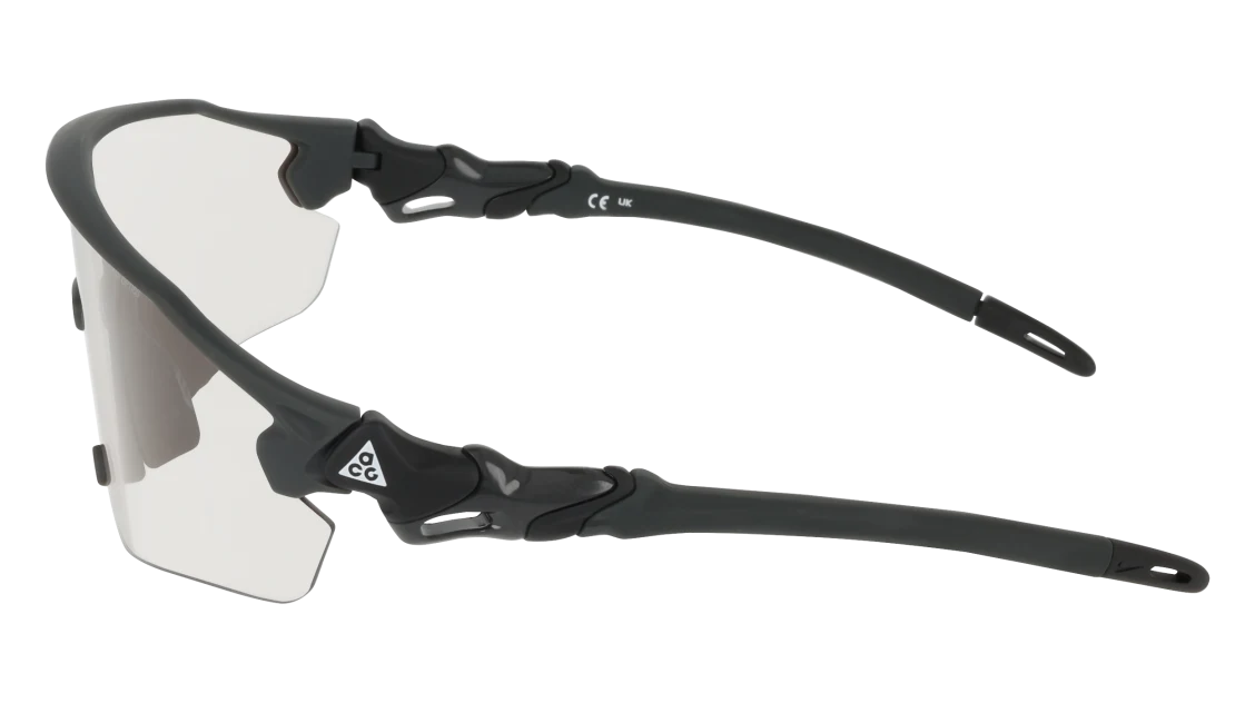 Color_060 - Mat Anthracite / Pothocromatic Clear - Grey