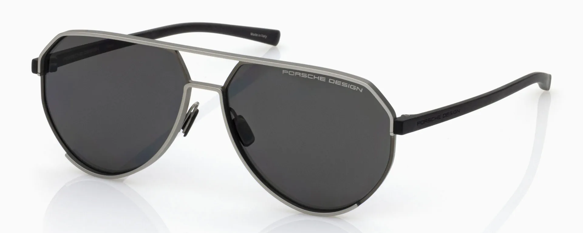 Color_B418 - Silver - Grey Titanium / Smoke (Polarized)