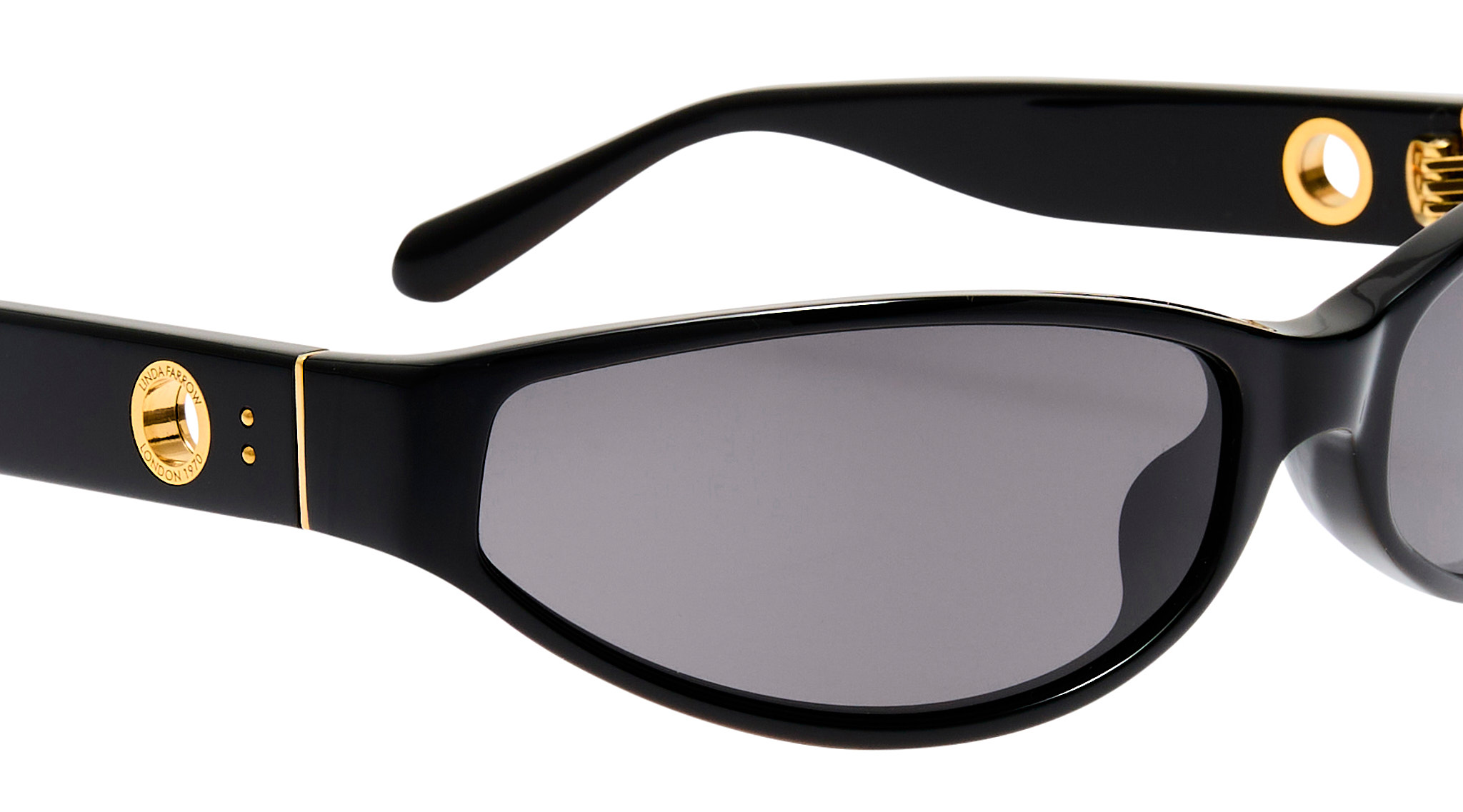 Color_LFL1655C1SUN - Etain Wrap Sunglasses in Black and Grey
