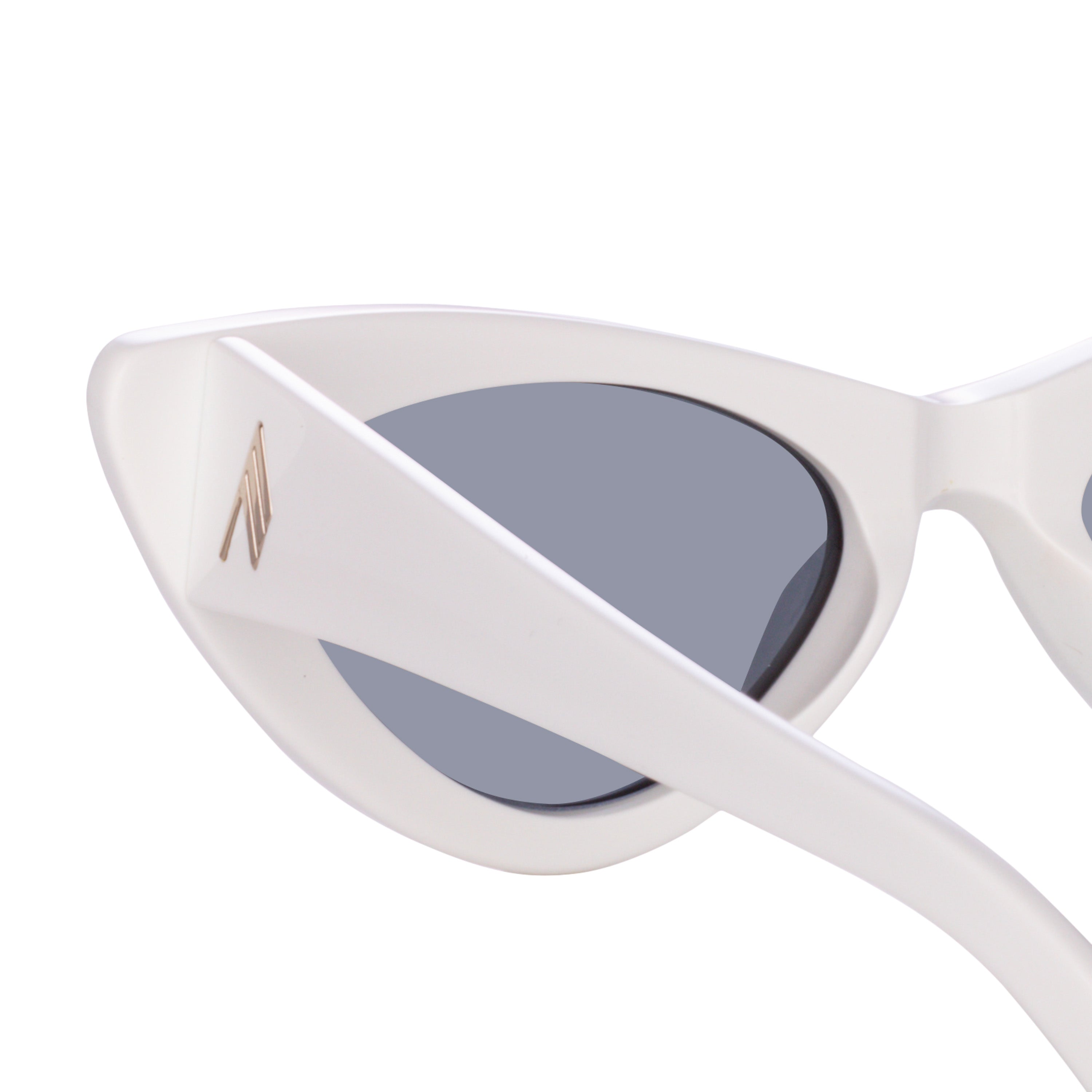 Color_ATTICO32C12SUN - The Attico Dora D-Frame Sunglasses in White