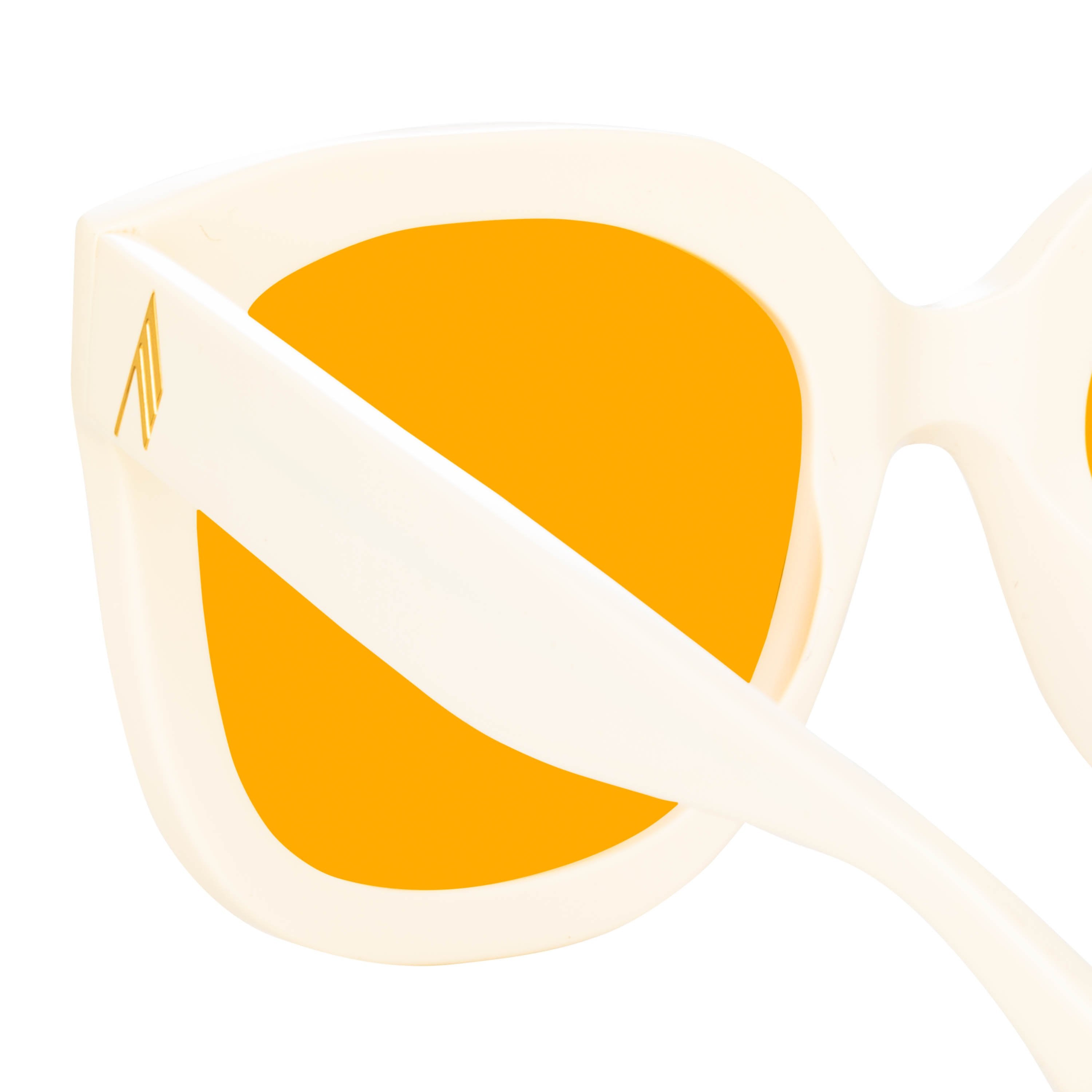 Color_ATTICO12C4SUN - The Attico Zoe Oversized Sunglasses in Cream